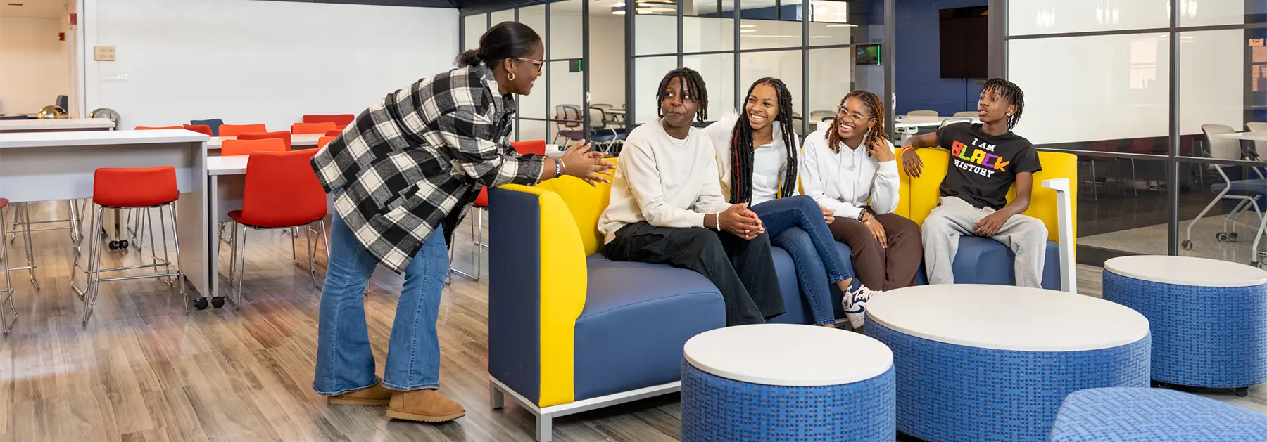 Movable walls help students move collaboration into new territory